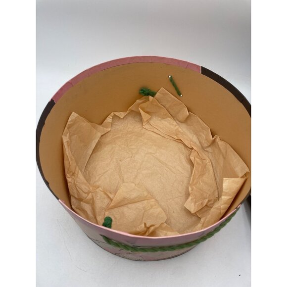 Antique Cardboard Hat Box 17th Century Garden Party Graphics 1920s13"x7" - Picture 6 of 6